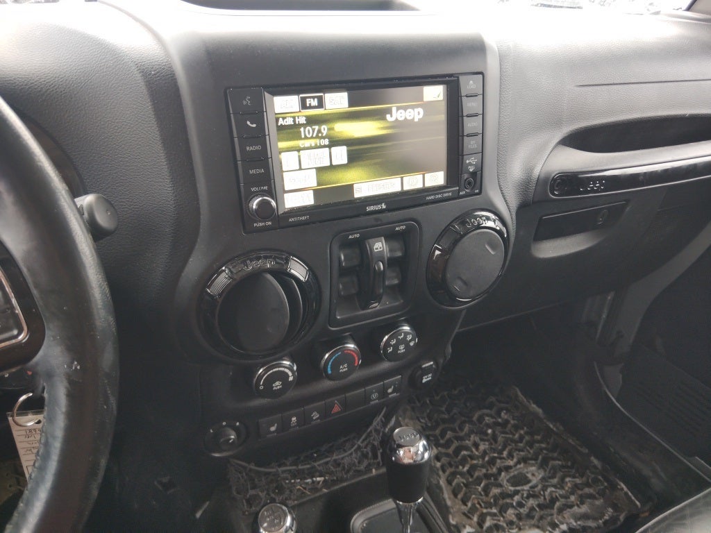 2015 Jeep Wrangler Unlimited Altitude