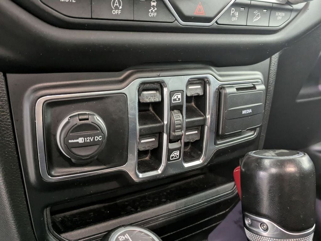 2020 Jeep Wrangler Unlimited Sahara 4x4