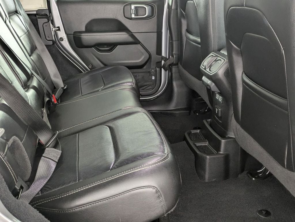 2020 Jeep Wrangler Unlimited Sahara 4x4