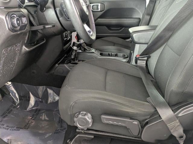 2023 Jeep Wrangler 4-Door Sahara