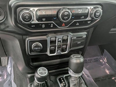 2023 Jeep Wrangler 4-Door Sahara