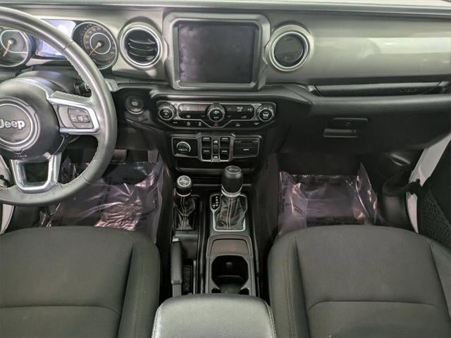 2023 Jeep Wrangler 4-Door Sahara