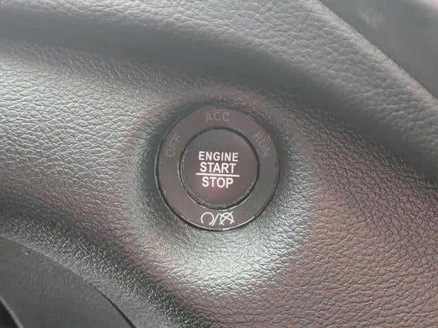 2023 Jeep Cherokee Altitude Lux 4x4