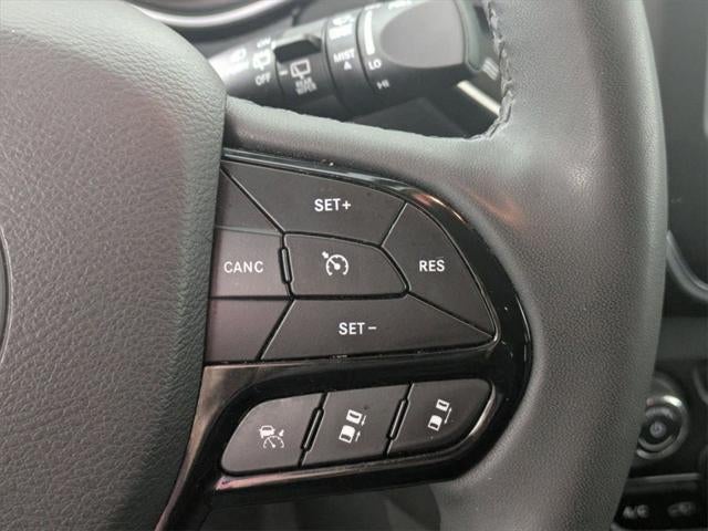 2023 Jeep Cherokee Altitude Lux 4x4