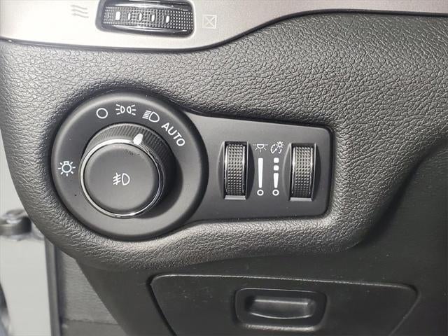 2021 Jeep Cherokee Latitude Lux 4X4