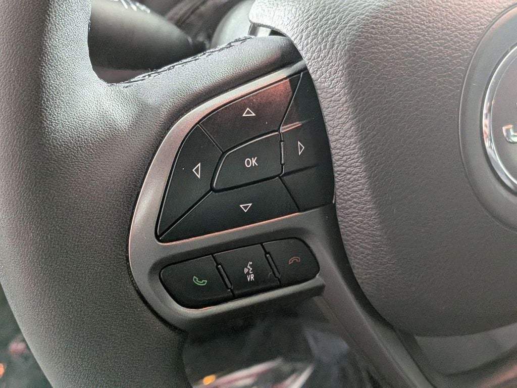 2022 Jeep Cherokee Latitude Lux 4x4