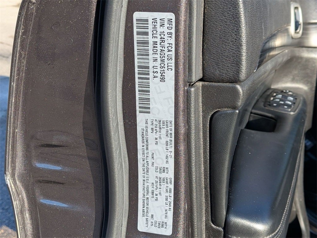 2021 Jeep Grand Cherokee Laredo X 4x4