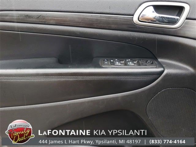 2021 Jeep Grand Cherokee Laredo X 4x4