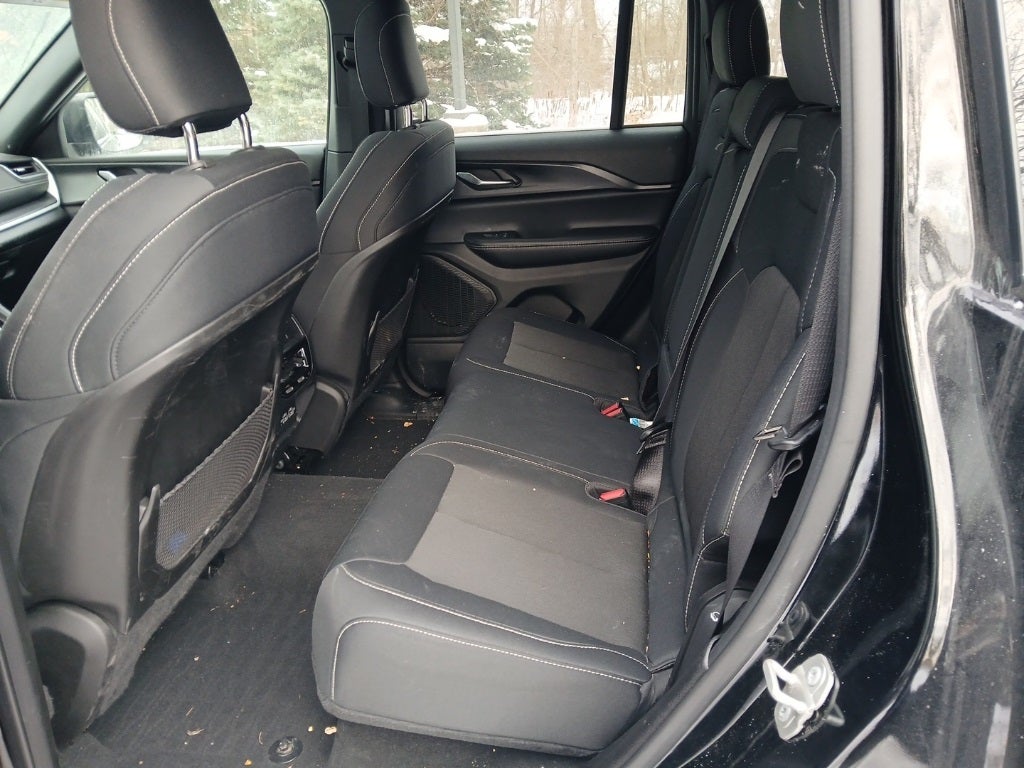 2024 Jeep Grand Cherokee Laredo X 4x4