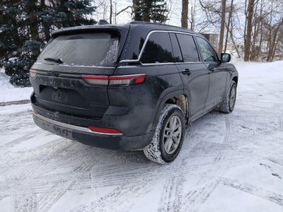 2024 Jeep Grand Cherokee Laredo X 4x4