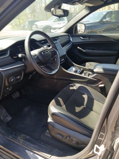 2024 Jeep Grand Cherokee Altitude 4x4