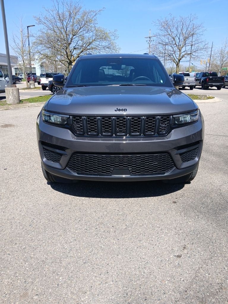 2024 Jeep Grand Cherokee Altitude 4x4