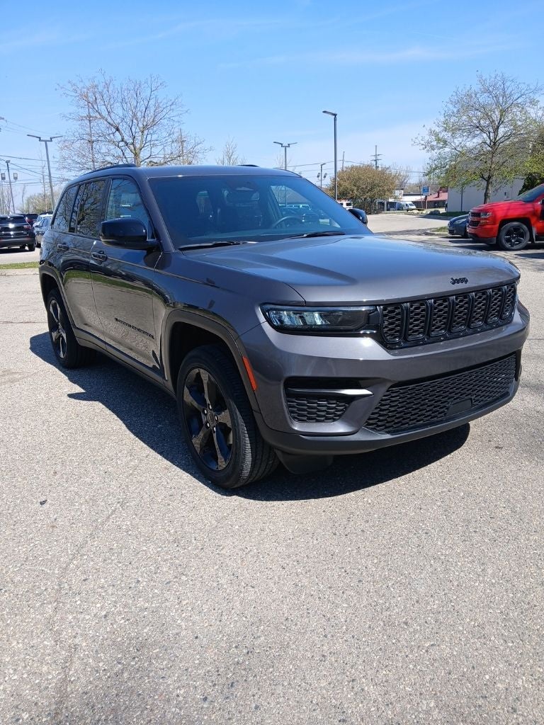 2024 Jeep Grand Cherokee Altitude 4x4