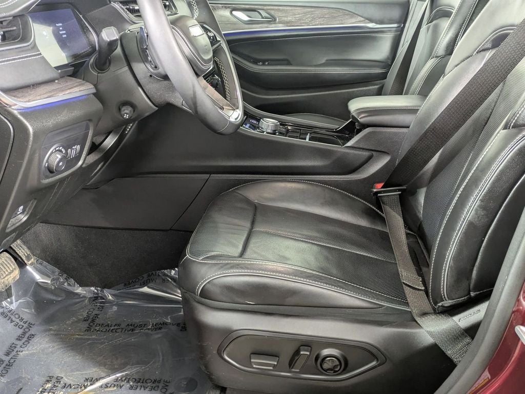 2023 Jeep Grand Cherokee Overland 4x4