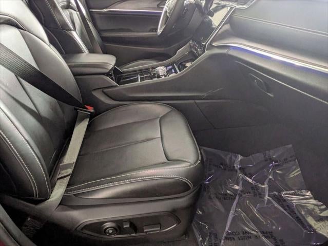 2023 Jeep Grand Cherokee Overland 4x4