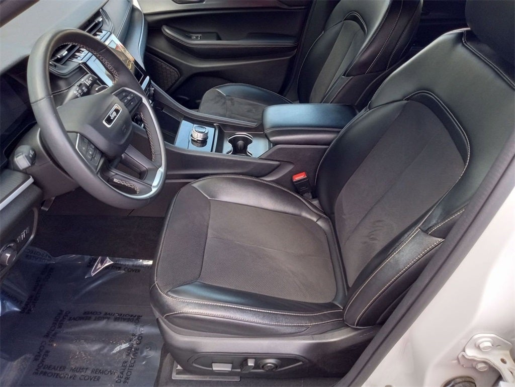 2024 Jeep Grand Cherokee L Altitude 4x4