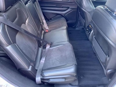 2024 Jeep Grand Cherokee L Altitude 4x4