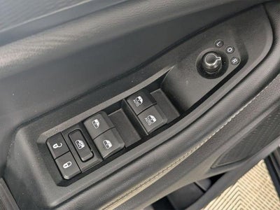 2024 Jeep Grand Cherokee L Altitude 4x4