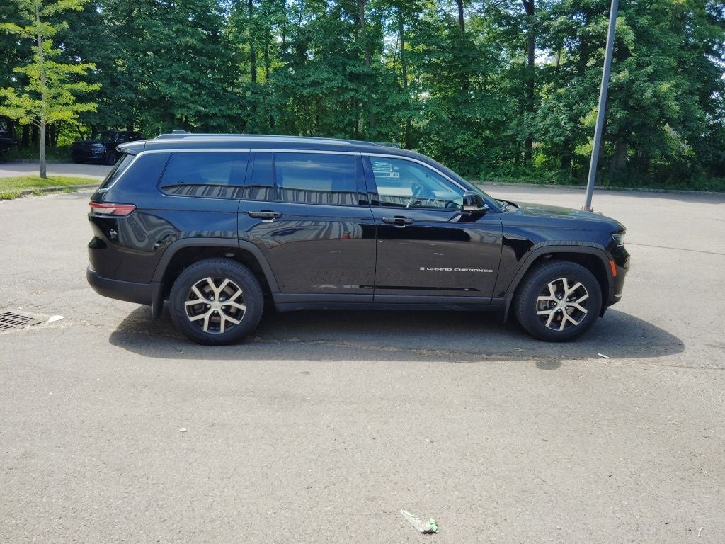 2023 Jeep Grand Cherokee L Limited 4x4