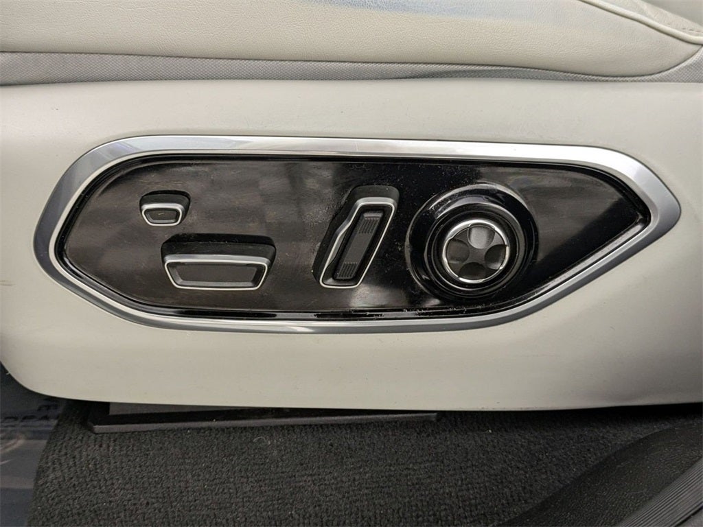 2023 Jeep Grand Cherokee L Overland 4x4