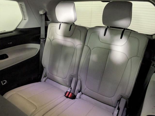 2023 Jeep Grand Cherokee L Overland 4x4