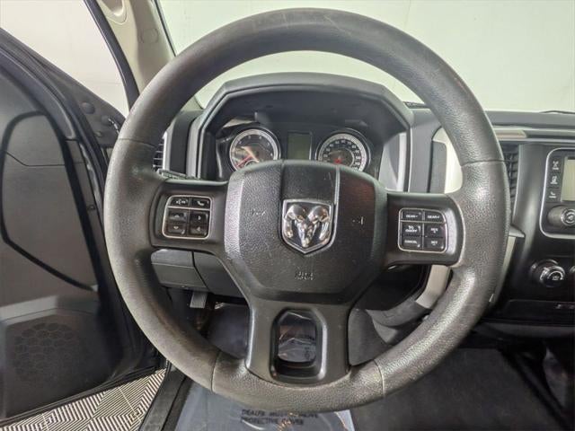 2020 RAM 1500 Classic SLT Crew Cab 4x4 6'4' Box