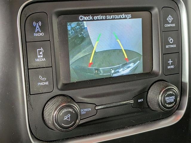 2020 RAM 1500 Classic SLT Crew Cab 4x4 6'4' Box