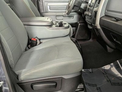 2020 RAM 1500 Classic SLT Crew Cab 4x4 6'4' Box