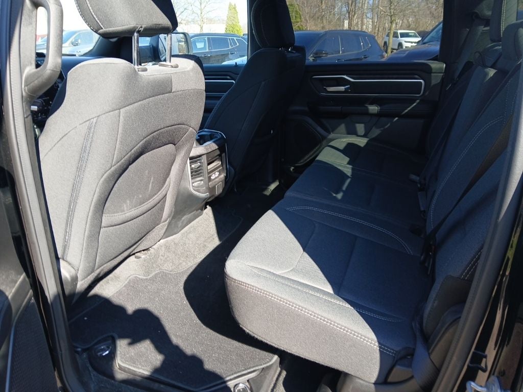 2023 RAM 1500 Big Horn Crew Cab 4x4 5'7' Box