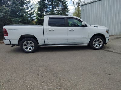 2020 RAM 1500 Big Horn Crew Cab 4x4 5'7' Box