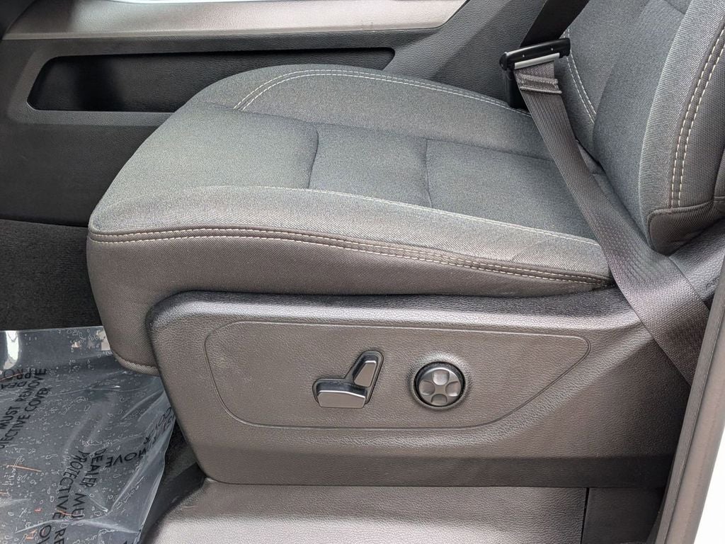 2021 RAM 1500 Big Horn Crew Cab 4x4 5'7' Box