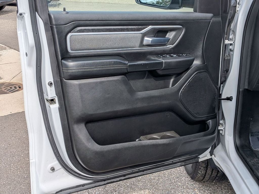 2021 RAM 1500 Big Horn Crew Cab 4x4 5'7' Box