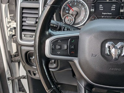 2021 RAM 1500 Big Horn Crew Cab 4x4 5'7' Box
