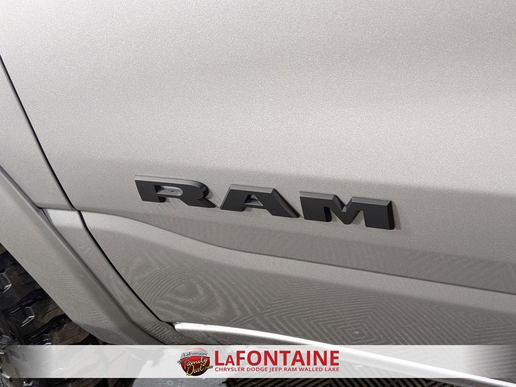 2025 RAM 1500 Big Horn Crew Cab 4x4 5'7' Box