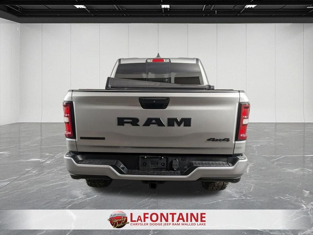 2025 RAM 1500 Big Horn Crew Cab 4x4 5'7' Box