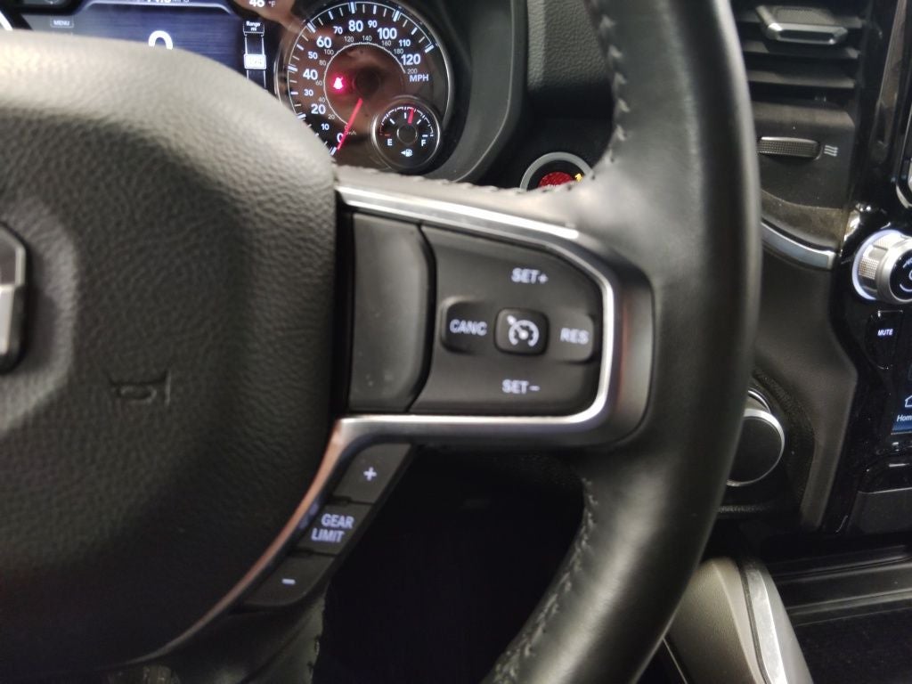 2024 RAM 1500 Big Horn Crew Cab 4x4 5'7' Box