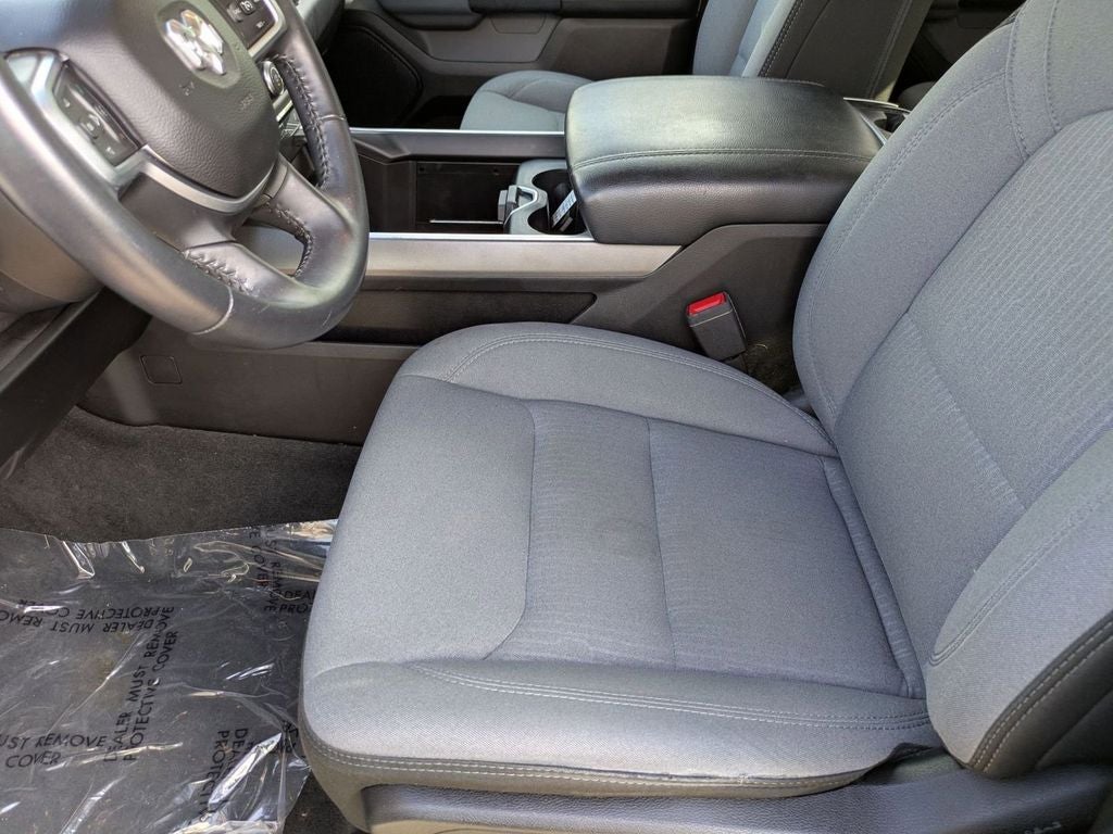 2020 RAM 1500 Big Horn Quad Cab 4x4 6'4' Box