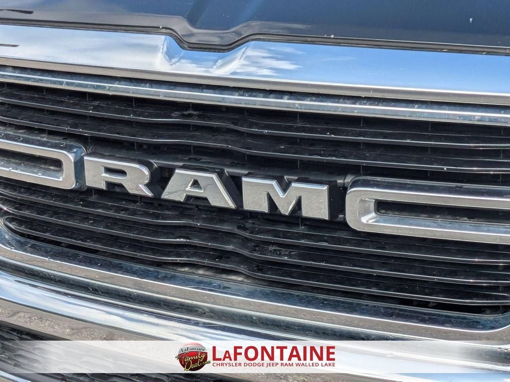 2020 RAM 1500 Big Horn Quad Cab 4x4 6'4' Box