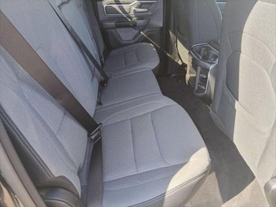 2020 RAM 1500 Big Horn Quad Cab 4x4 6'4' Box