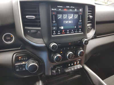 2021 RAM 1500 Big Horn Quad Cab 4x4 6'4' Box