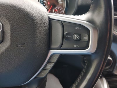 2021 RAM 1500 Big Horn Quad Cab 4x4 6'4' Box