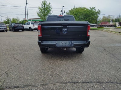 2021 RAM 1500 Big Horn Quad Cab 4x4 6'4' Box