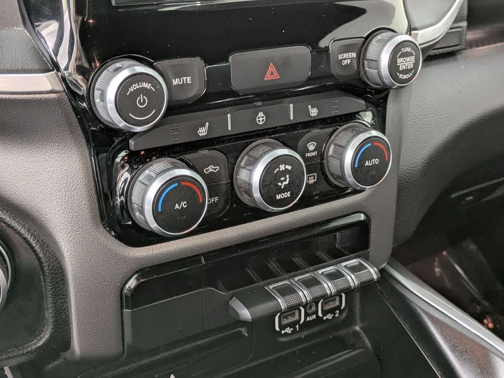 2019 RAM 1500 Big Horn/Lone Star Crew Cab 4x4 5'7' Box