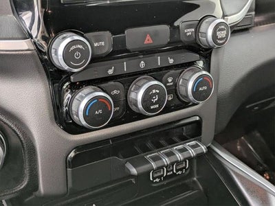 2019 RAM 1500 Big Horn/Lone Star Crew Cab 4x4 5'7' Box