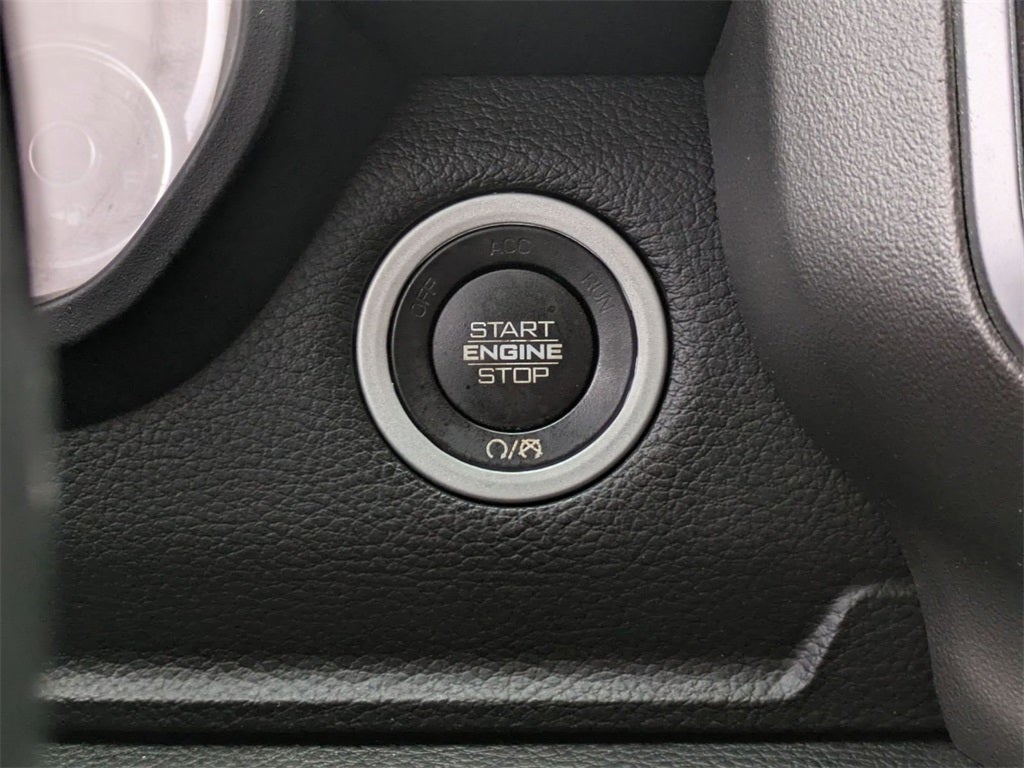 2019 RAM 1500 Big Horn/Lone Star Crew Cab 4x4 5'7' Box