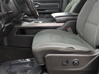 2019 RAM 1500 Big Horn/Lone Star Crew Cab 4x4 5'7' Box