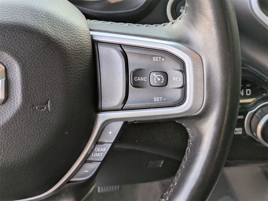 2021 RAM 1500 Big Horn Crew Cab 4x4 5'7' Box