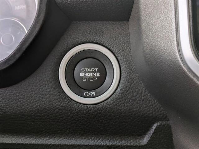 2021 RAM 1500 Big Horn Crew Cab 4x4 5'7' Box