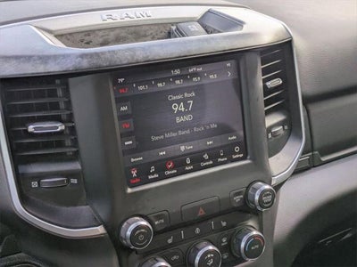 2021 RAM 1500 Big Horn Crew Cab 4x4 5'7' Box