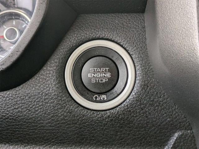 2020 RAM 1500 Big Horn Crew Cab 4x4 5'7' Box